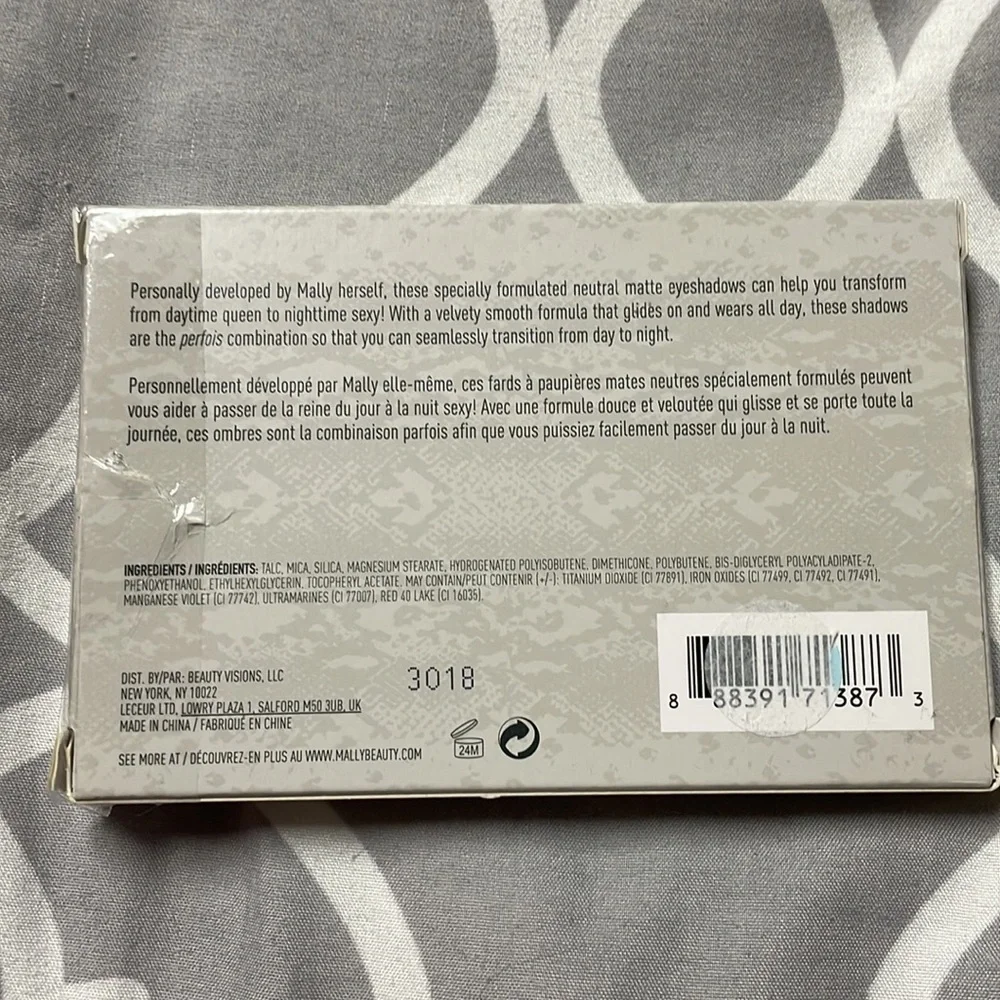 Mally’s eyeshadow palette